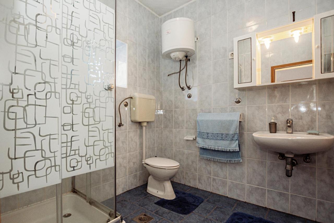 Rooms Emilija Božava المظهر الخارجي الصورة